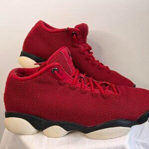 Jordan Men's Red Courts